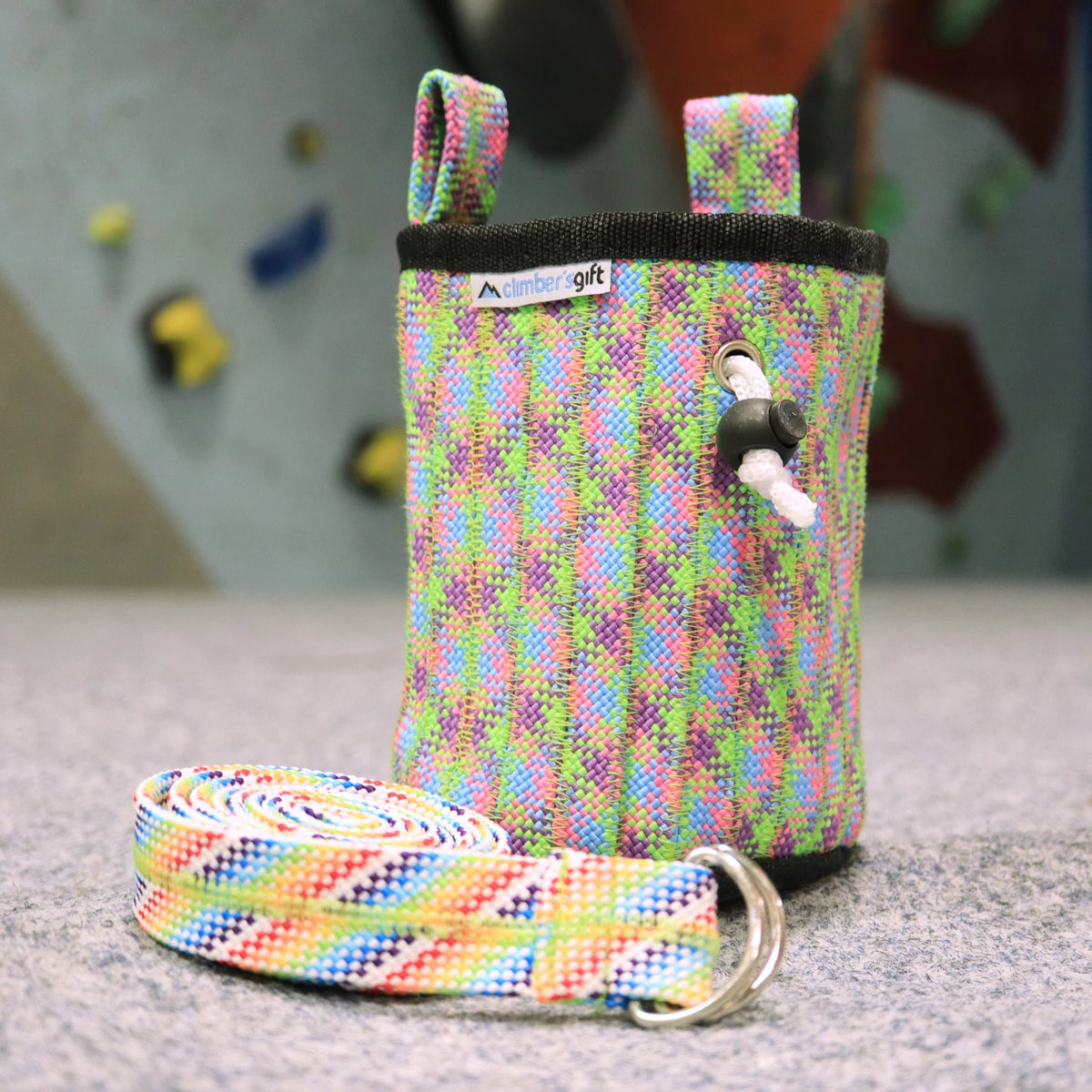 arctic-climbing-rope-chalk-bag-11.webp