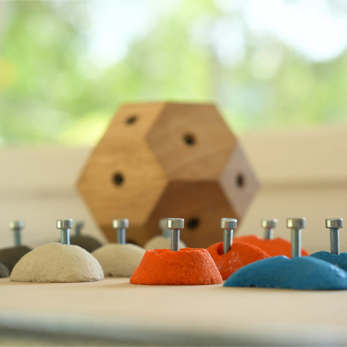 boulder-block-original-holds-set-04.webp