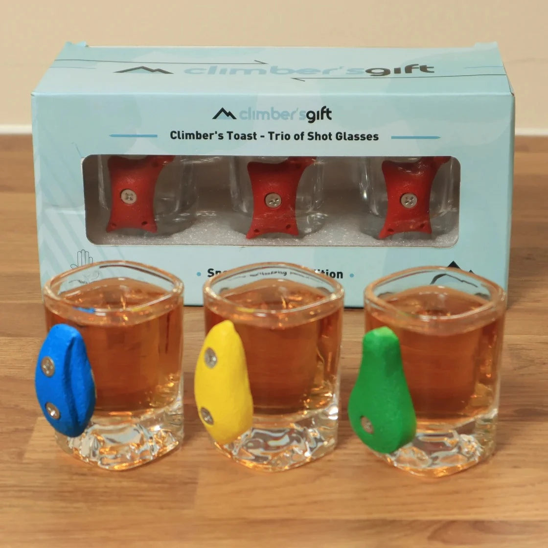 climbing-shot-glasses-01.webp