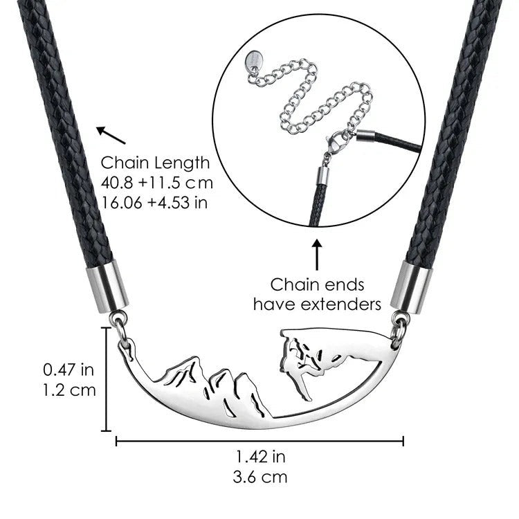 lauren-spencer-long-mountain-climber-necklace-04.jpg