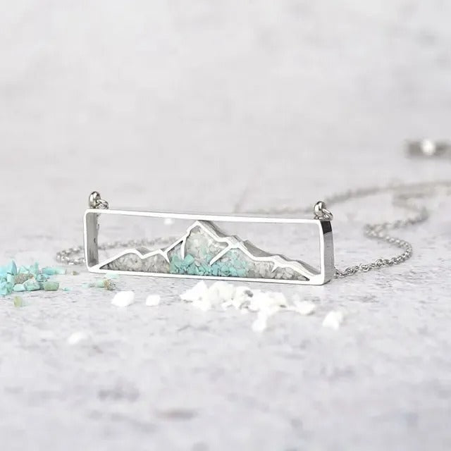 lauren-spencer-turquoise-white-howlite-mountain-necklace-02.jpg