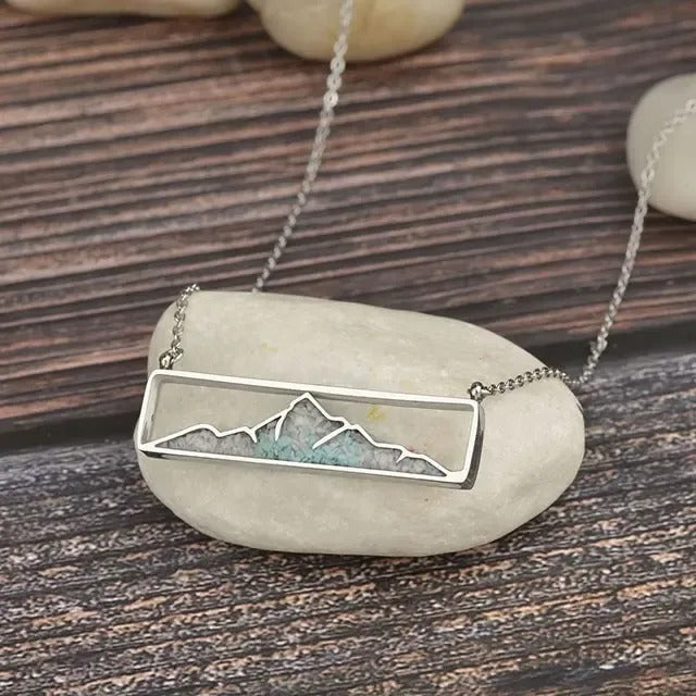 Lauren-Spencer Turquoise White Howlite Mountain Necklace