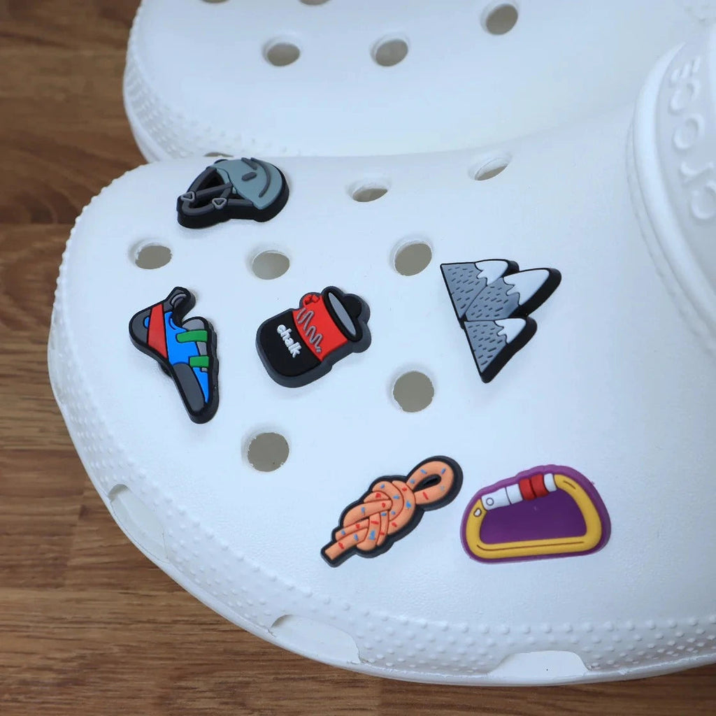 rock-climbing-shoe-charms-6-pcs-04.webp