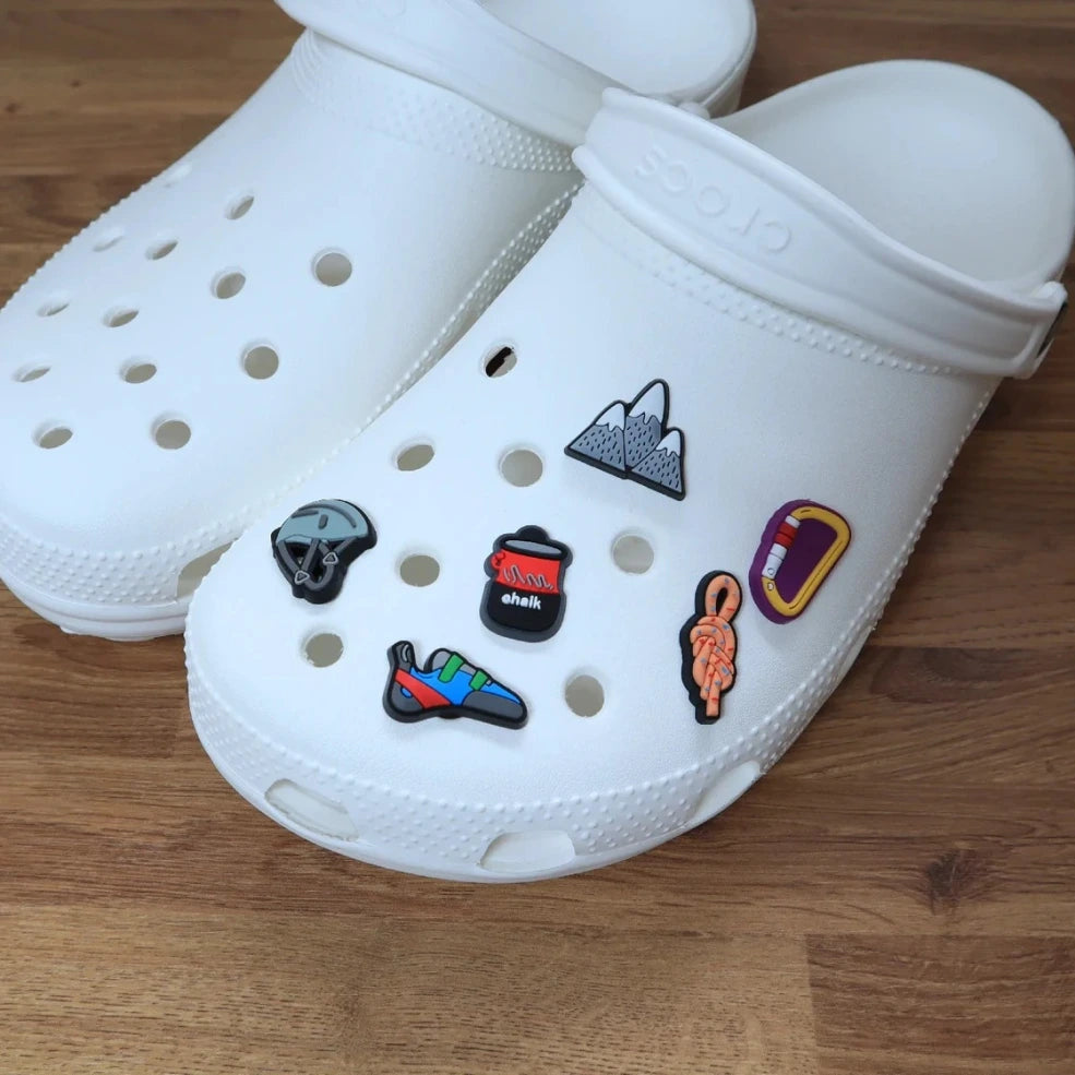 rock-climbing-shoe-charms-6-pcs-06.webp
